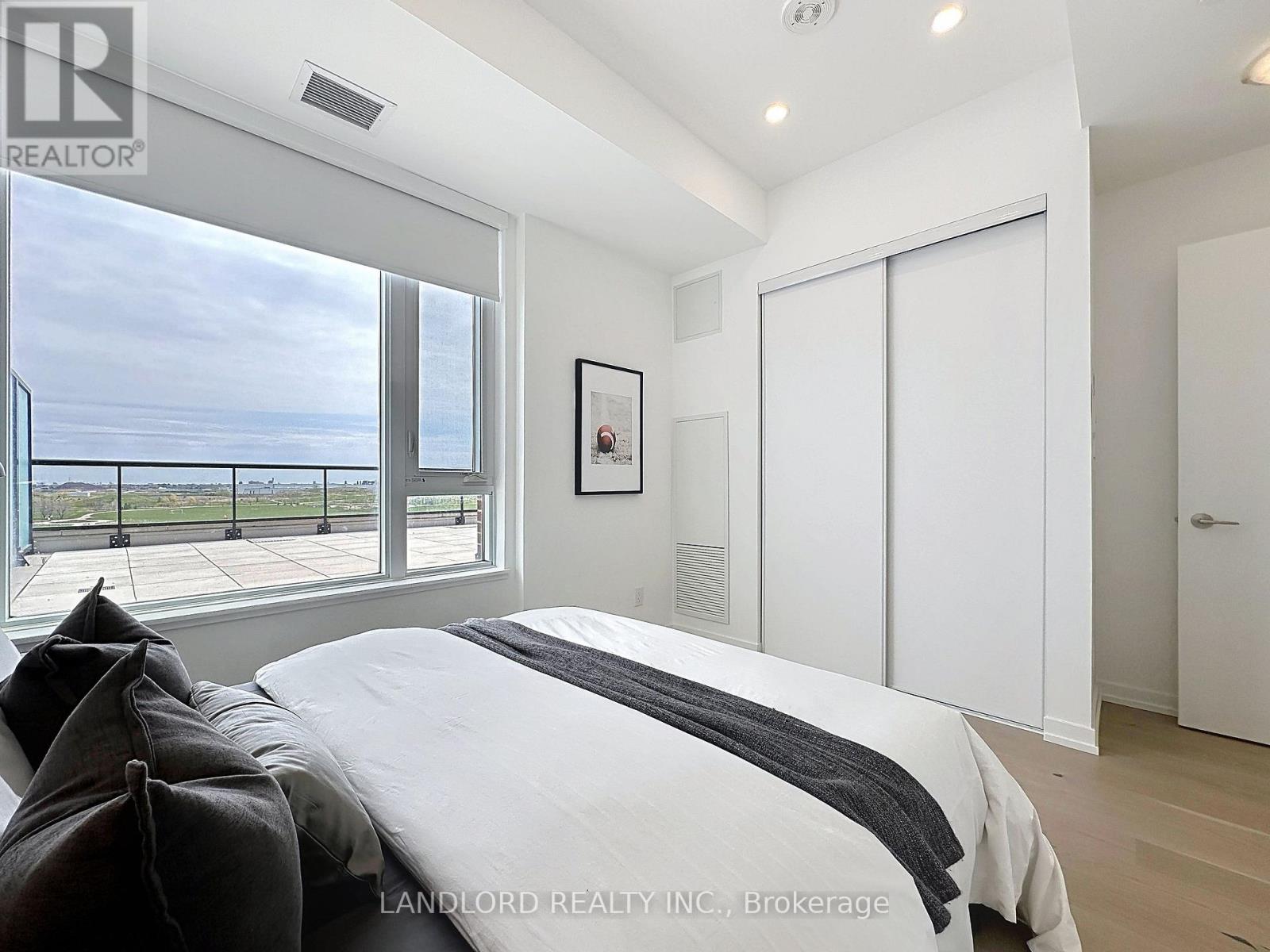 1202 - 3100 Keele Street, Toronto, Ontario  M3M 0E1 - Photo 16 - W13572448