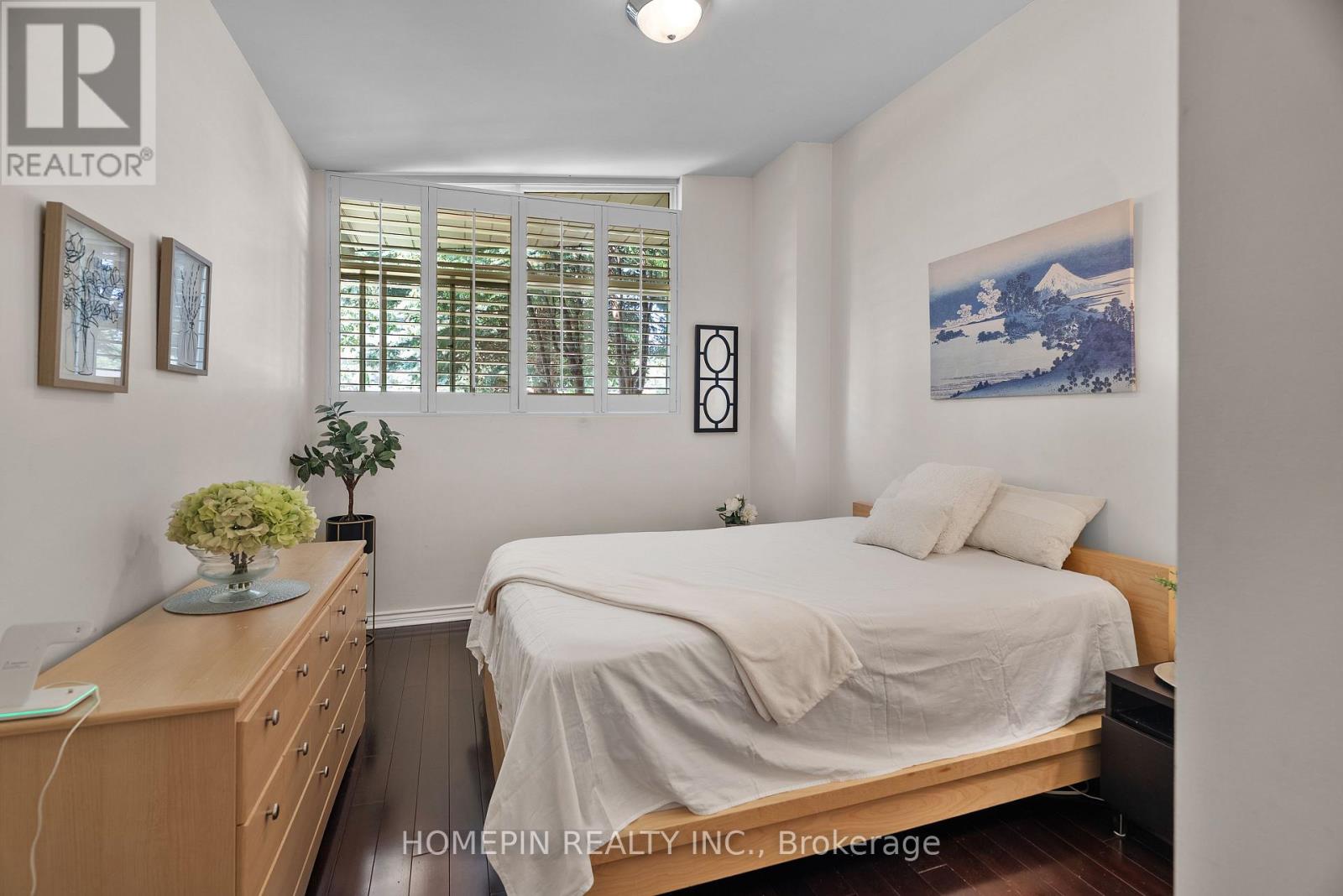25 Grovetree Road, Toronto, Ontario  M9V 2Y3 - Photo 23 - W13572466