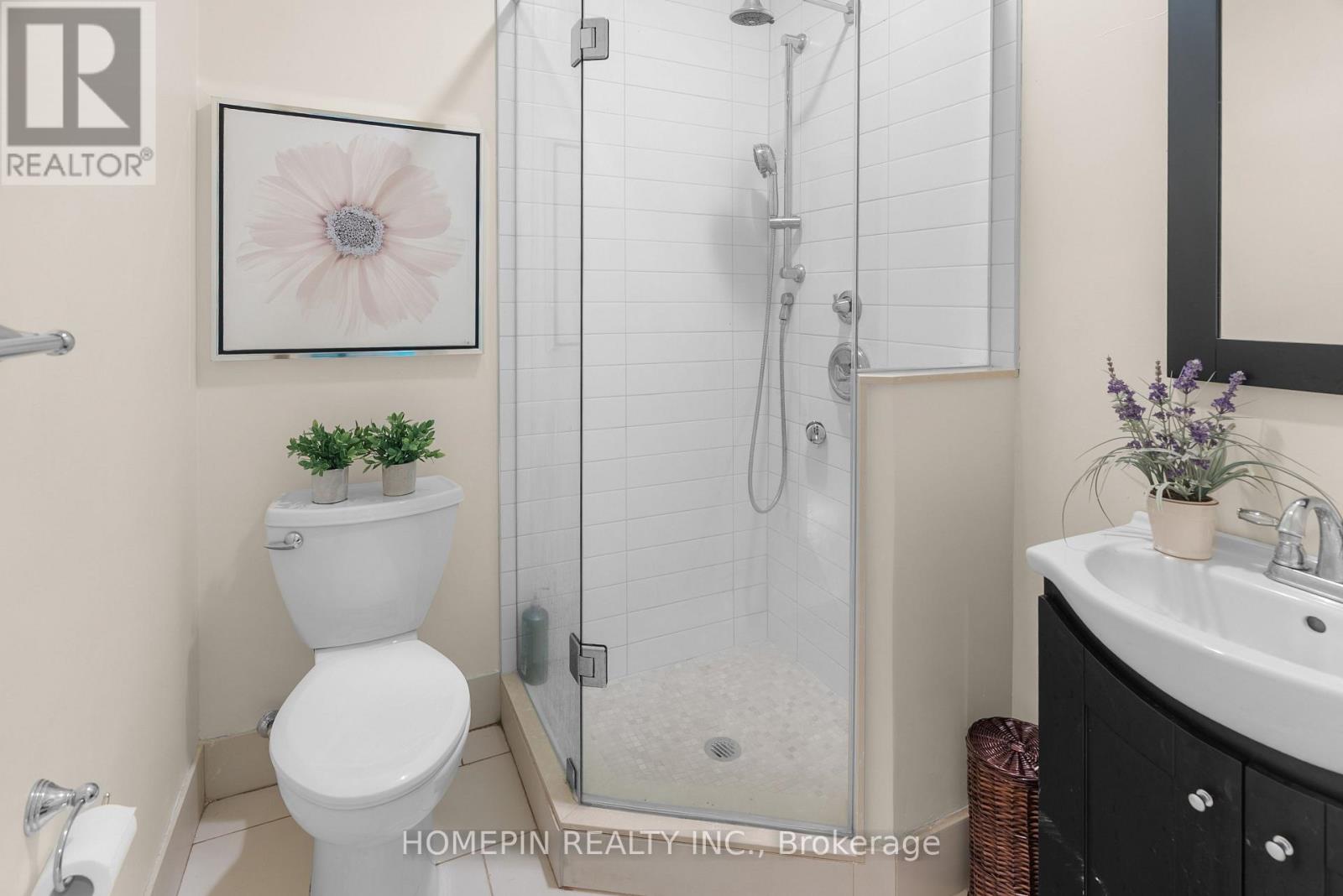 25 Grovetree Road, Toronto, Ontario  M9V 2Y3 - Photo 25 - W13572466