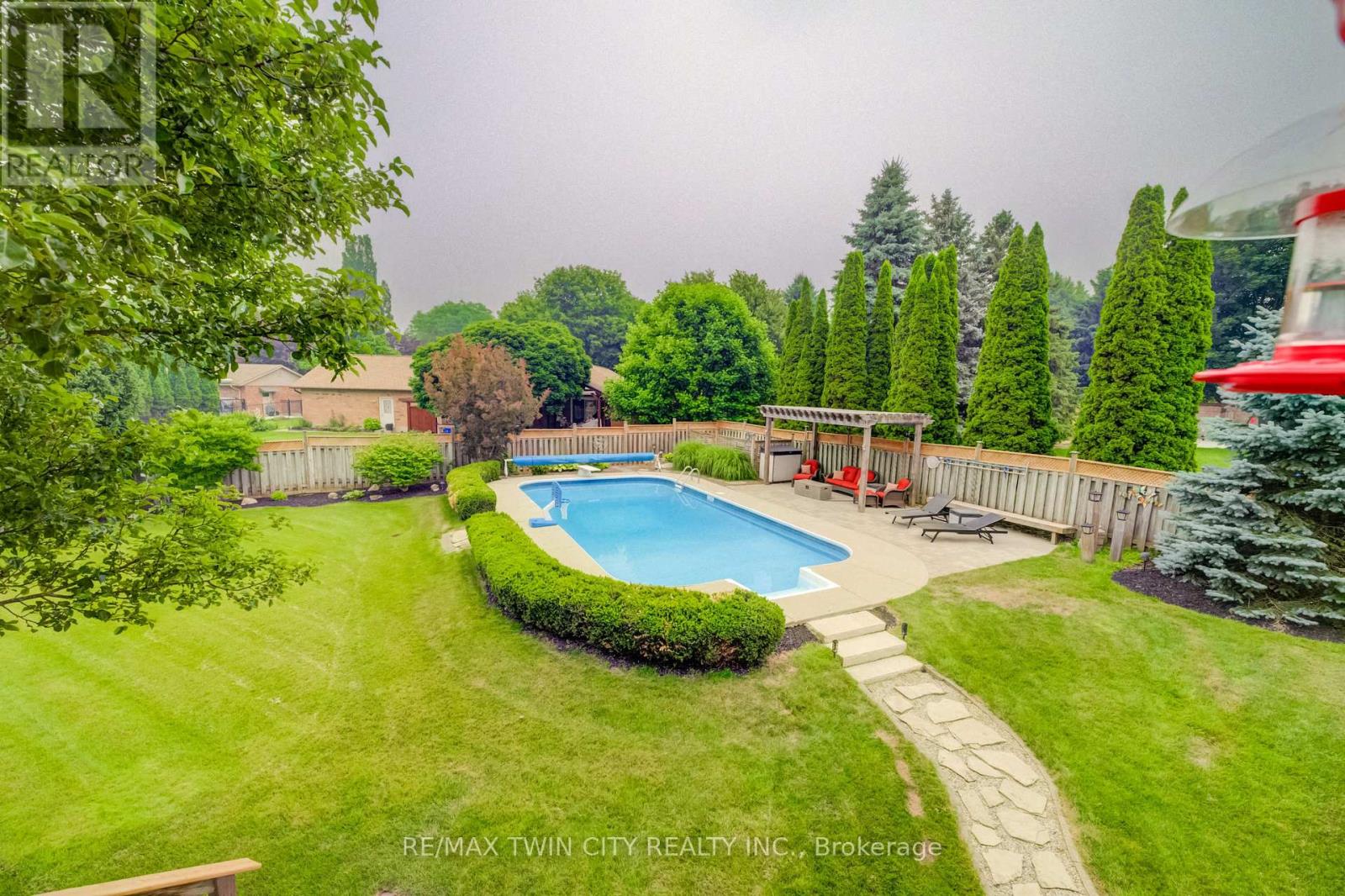 5 Danube Drive, Woolwich, Ontario  N0B 2M1 - Photo 37 - X13572272