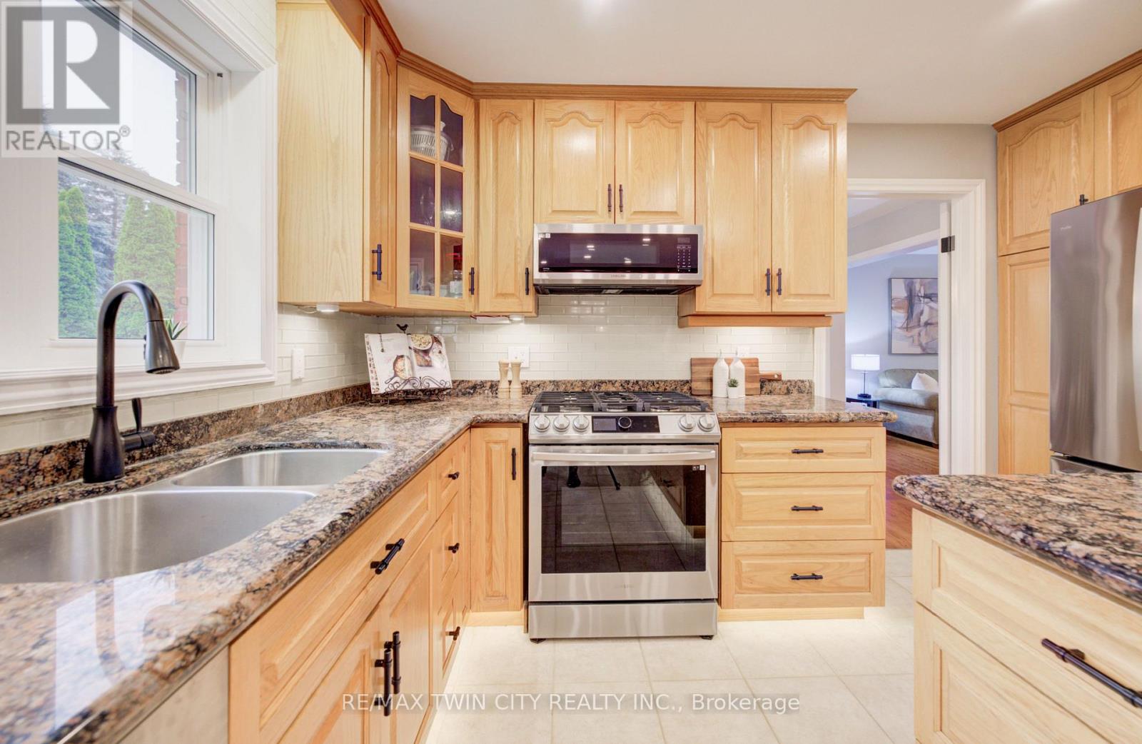 5 Danube Drive, Woolwich, Ontario  N0B 2M1 - Photo 8 - X13572272