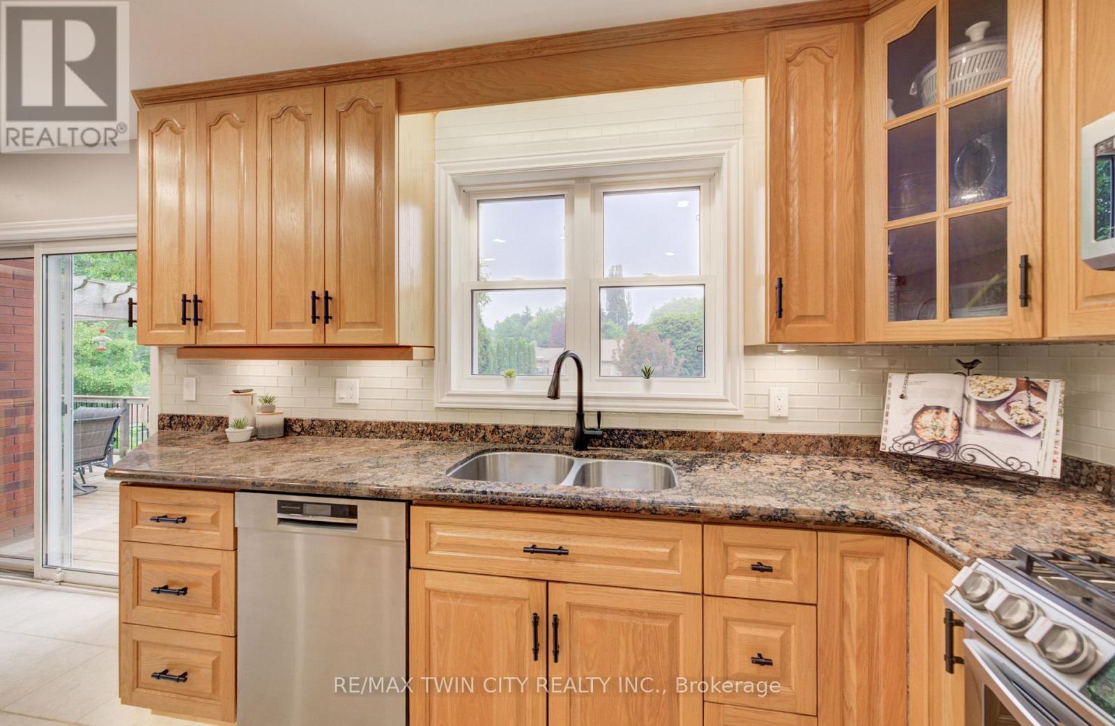5 Danube Drive, Woolwich, Ontario  N0B 2M1 - Photo 9 - X13572272