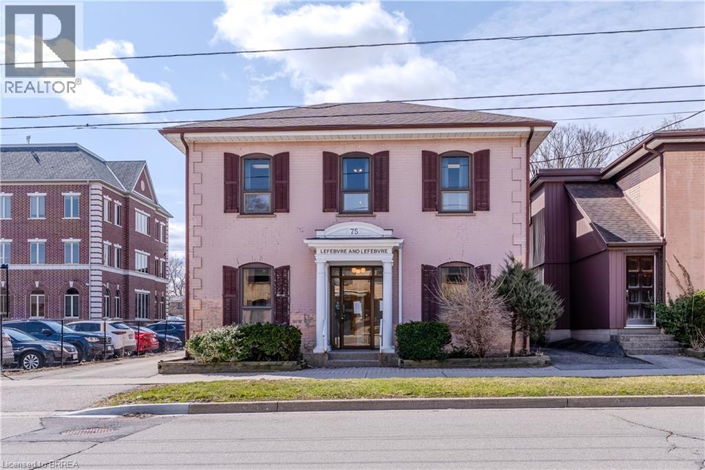 75 Chatham Street, Brantford, Ontario  N3T 2P2 - Photo 1 - 40847767