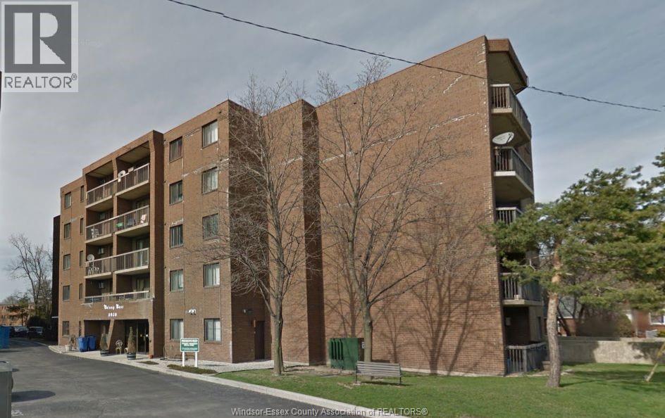 3950 WYANDOTTE STREET East Unit# 306, Windsor