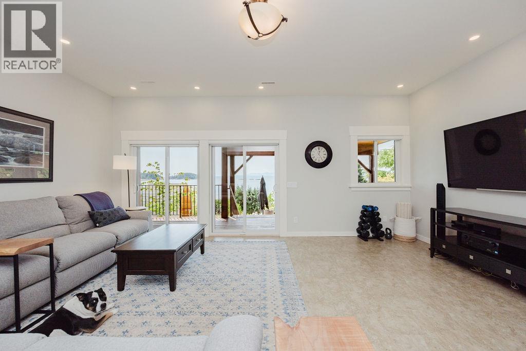 6889 Island View Road, Sechelt, British Columbia  V7Z 0T2 - Photo 29 - R3147008