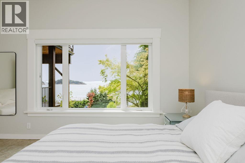 6889 Island View Road, Sechelt, British Columbia  V7Z 0T2 - Photo 34 - R3147008