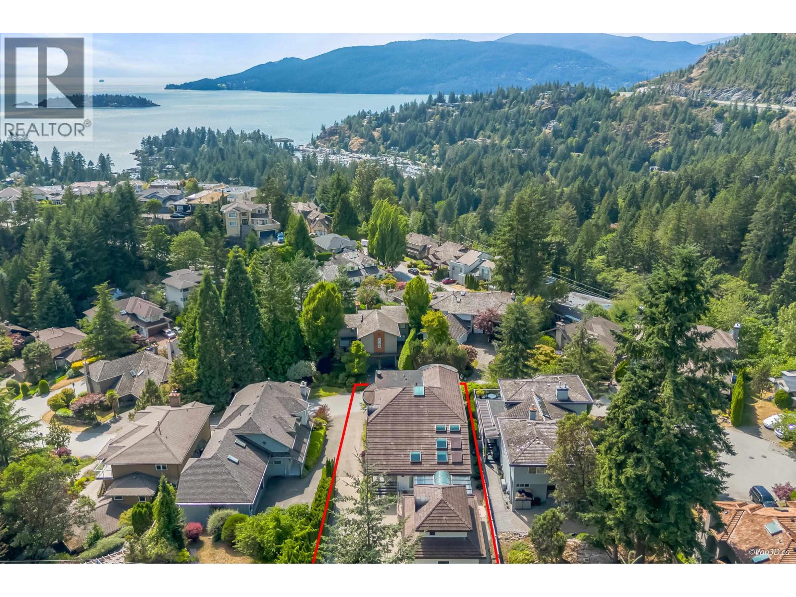 5387 Westhaven Wynd, West Vancouver, British Columbia  V7W 3E8 - Photo 2 - R3147015