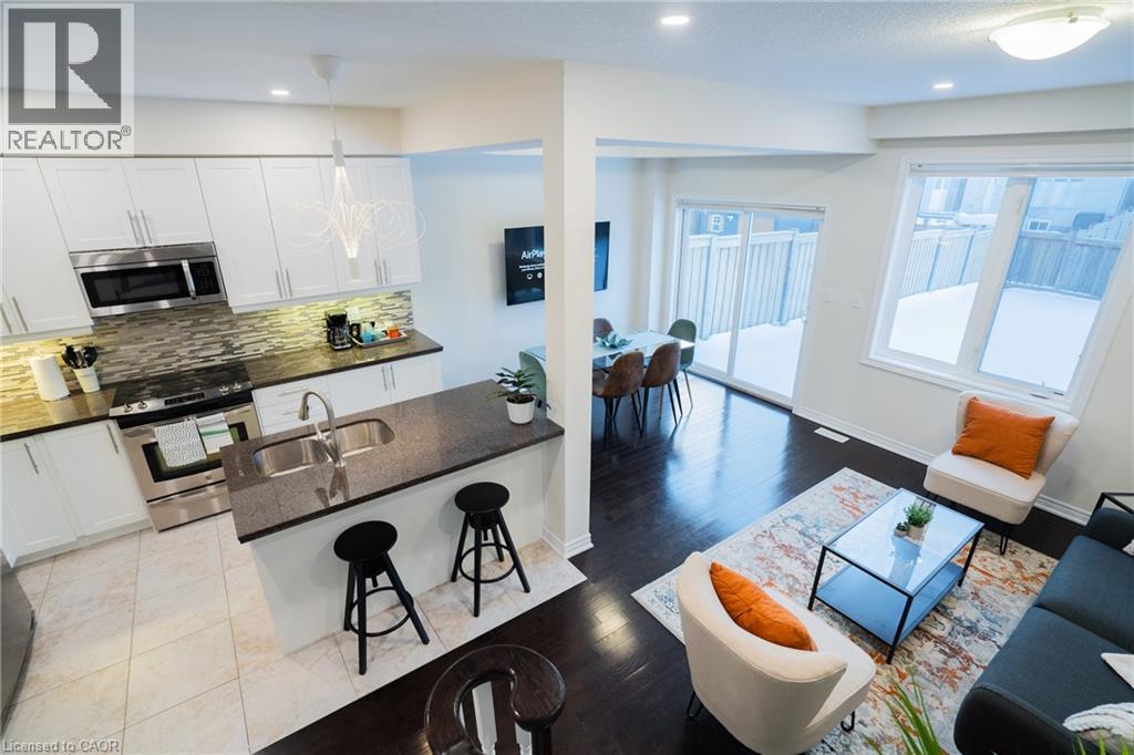 44 Medici Lane, Hamilton, Ontario  L9B 0G9 - Photo 8 - 40848340