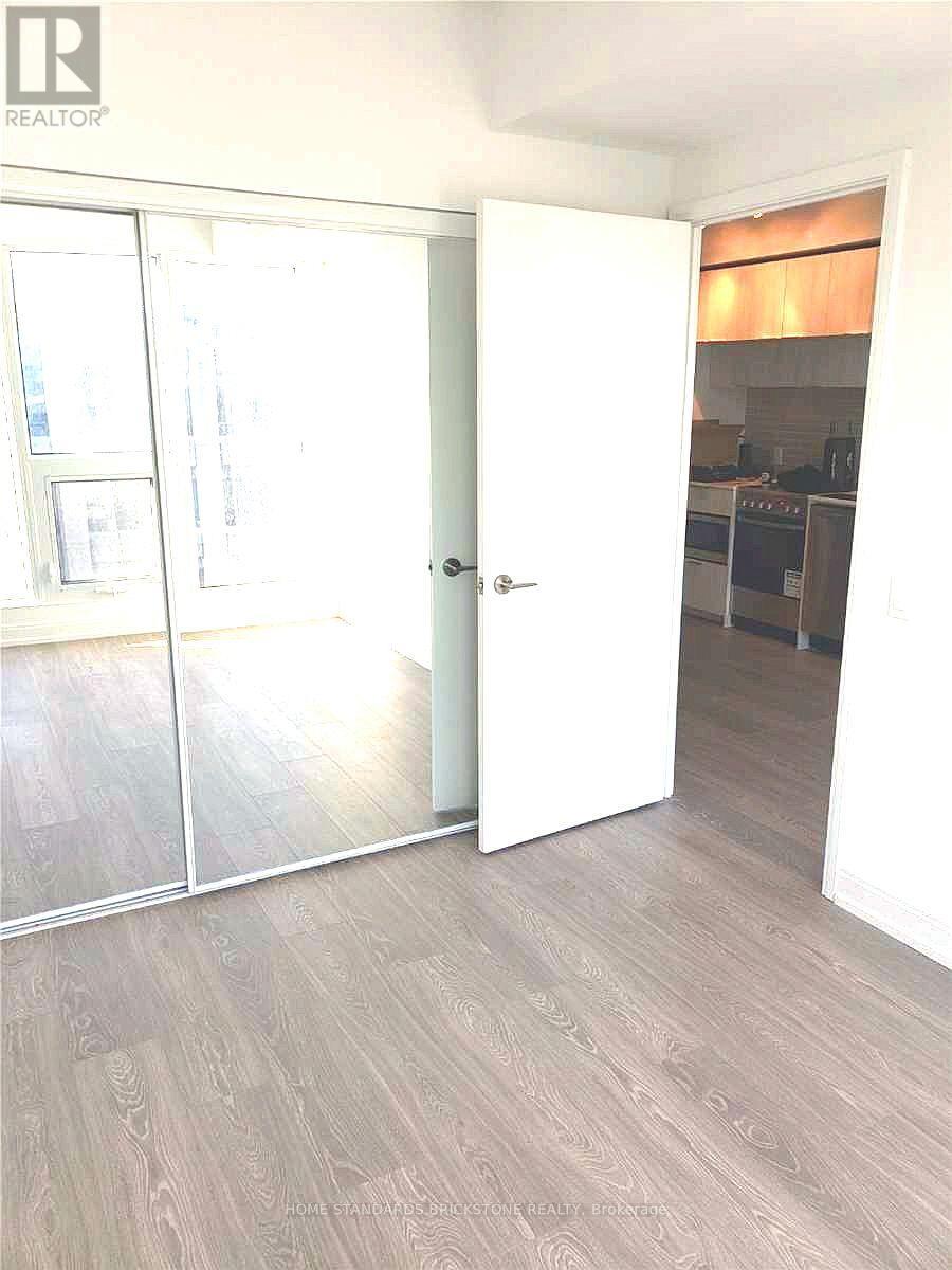 2106 - 181 Dundas Street E, Toronto, Ontario  M5A 0N5 - Photo 4 - C13572578