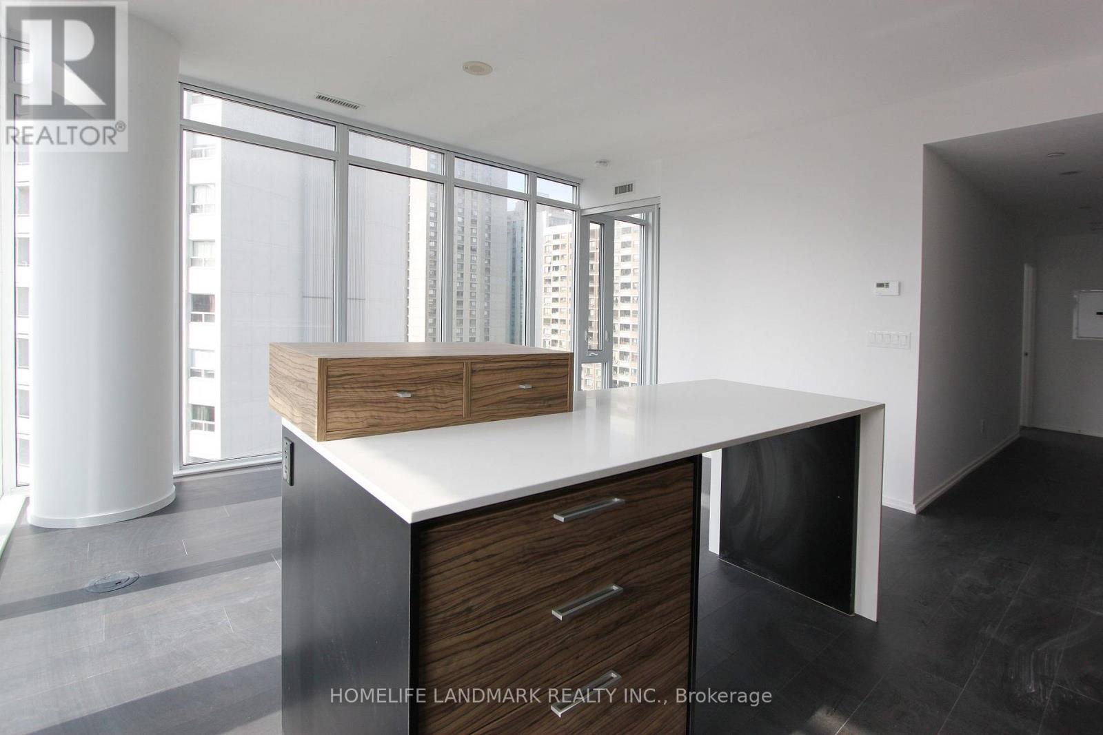 1204 - 75 St Nicholas Street, Toronto, Ontario M4Y 0A5 - Photo 4 - C13572618