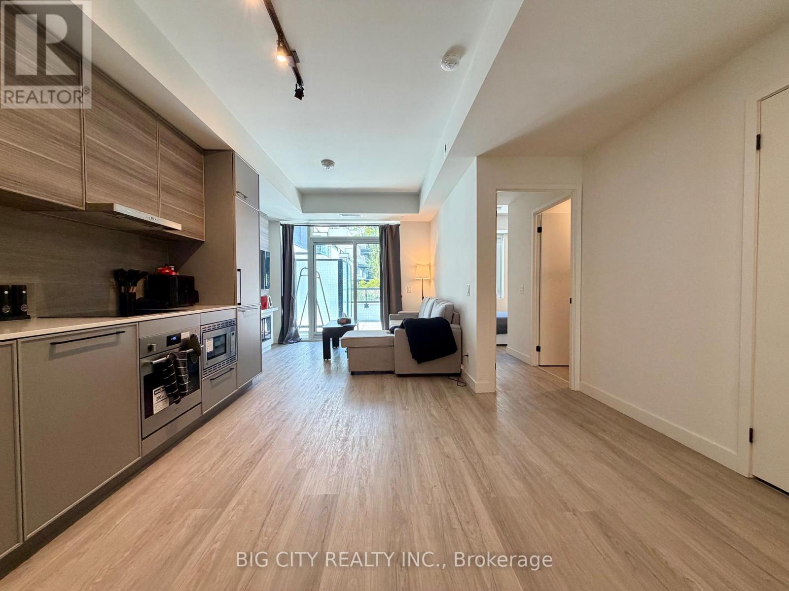 341 - 1050 EASTERN AVENUE - Photo 2