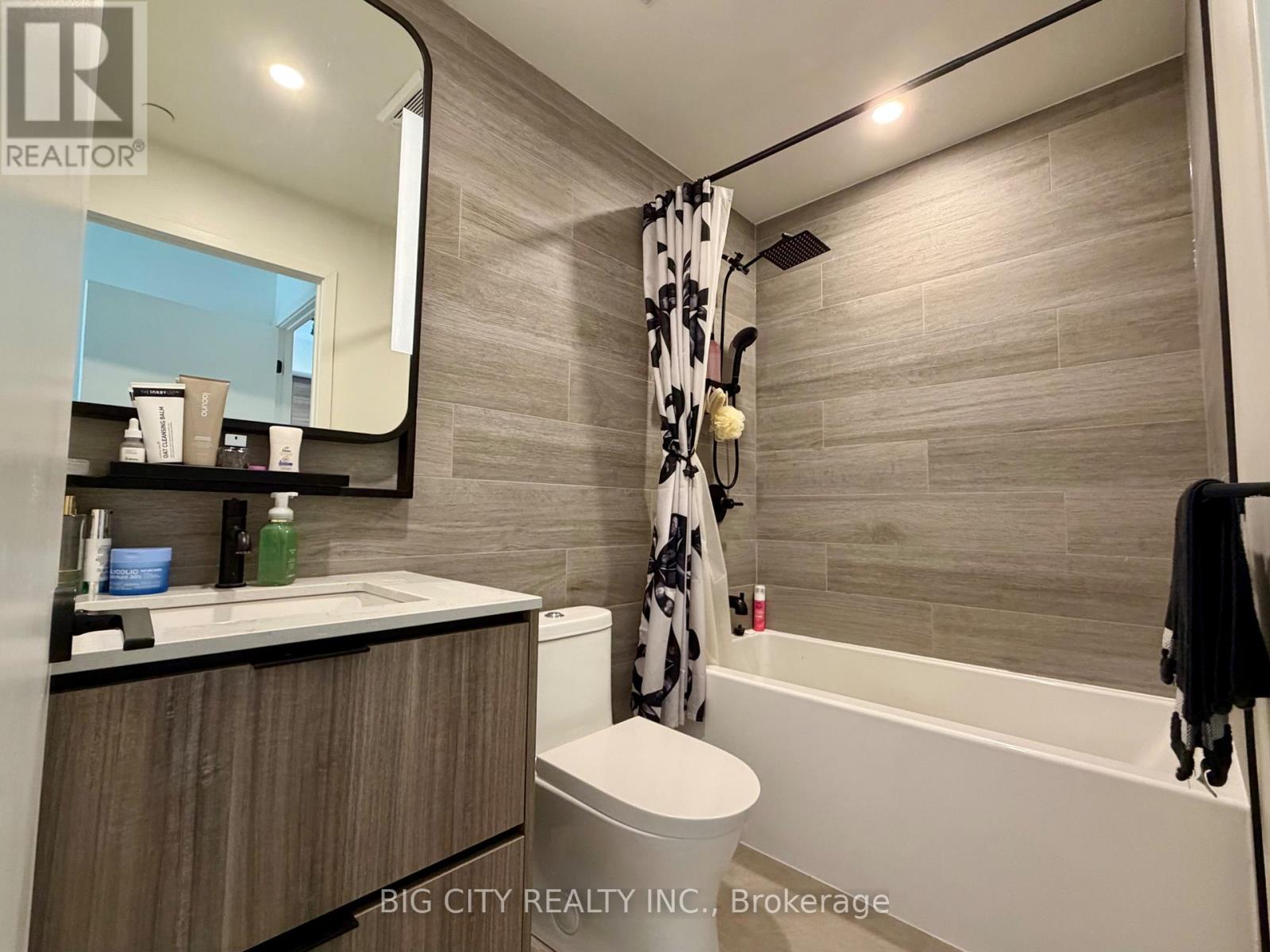 341 - 1050 EASTERN AVENUE - Photo 8