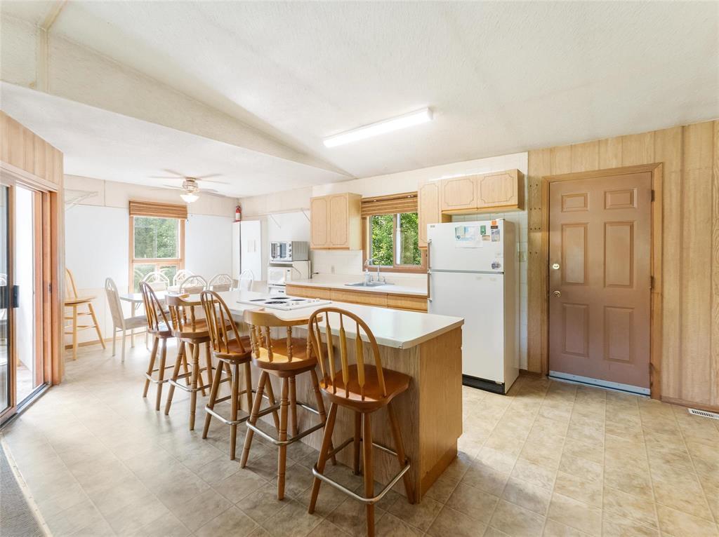 95 Still Cove Road, Alexander Rm, Manitoba  R0E 1A0 - Photo 17 - 202615658