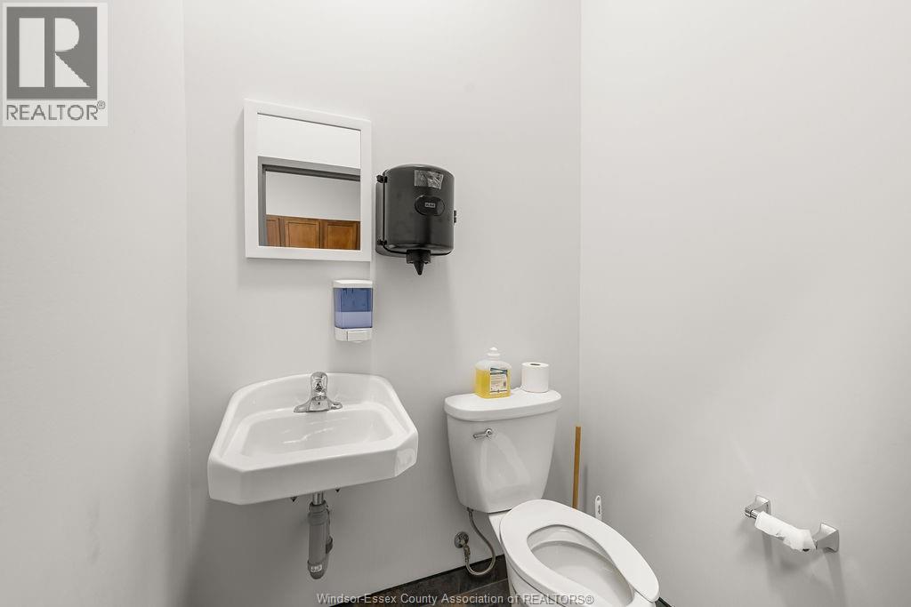4600 Rhodes Unit# 5, Windsor, Ontario N8W 5C2 - Photo 24 - 26017193