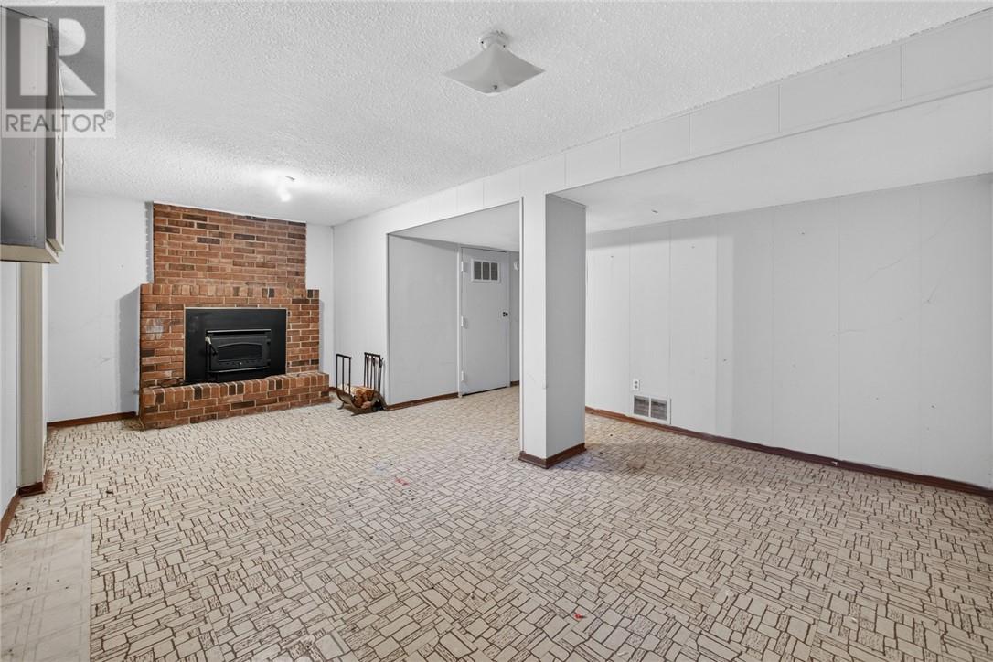 1951 Rathburn Road E Unit# 26, Mississauga, Ontario  L4W 2N9 - Photo 31 - 2129261