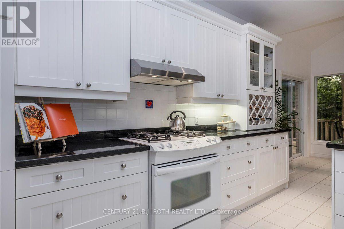 3925 Algoma Avenue, Innisfil, Ontario  L9S 2M4 - Photo 19 - N13572536