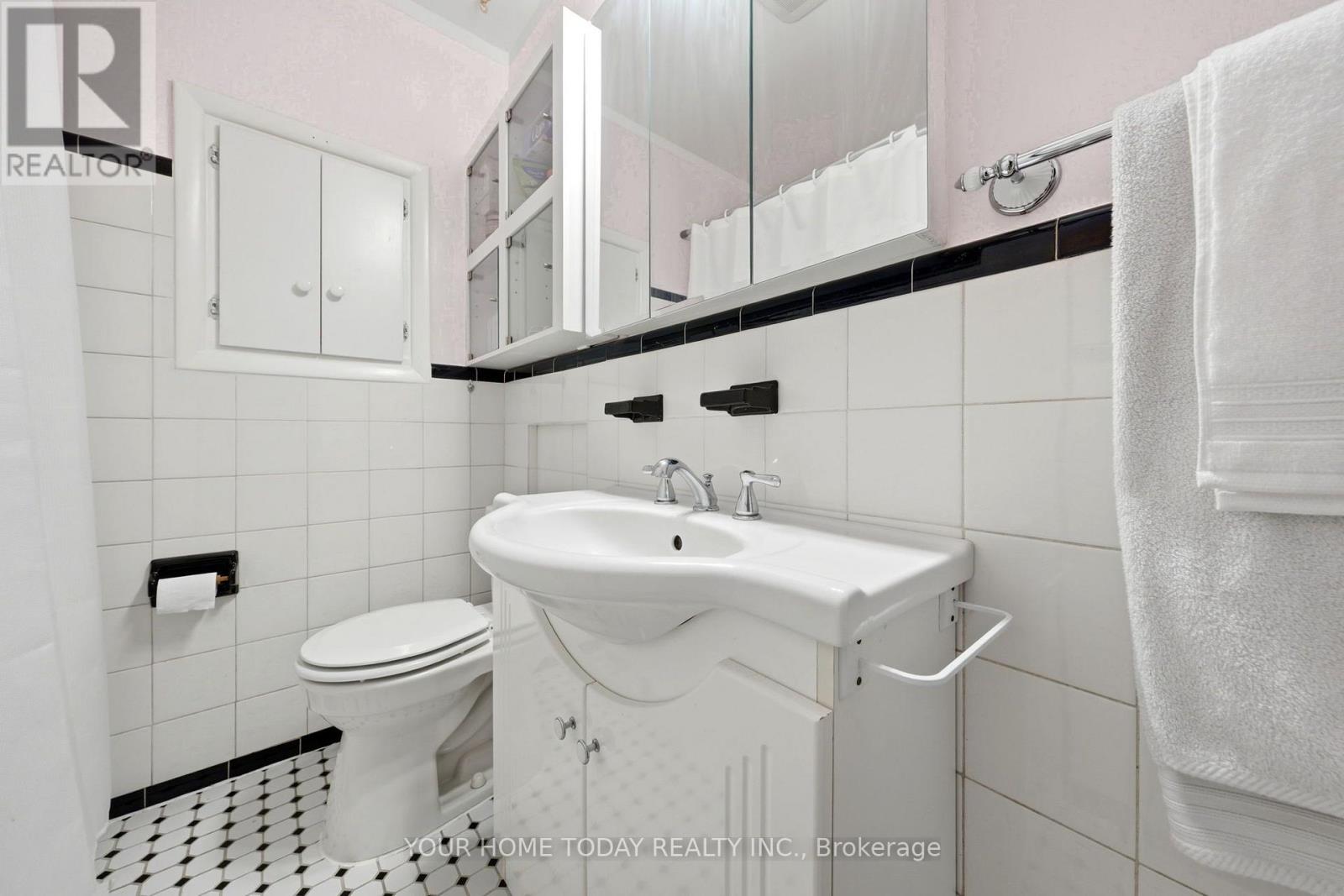 22 Norton Crescent, Halton Hills, Ontario  L7G 1N2 - Photo 22 - W13571968