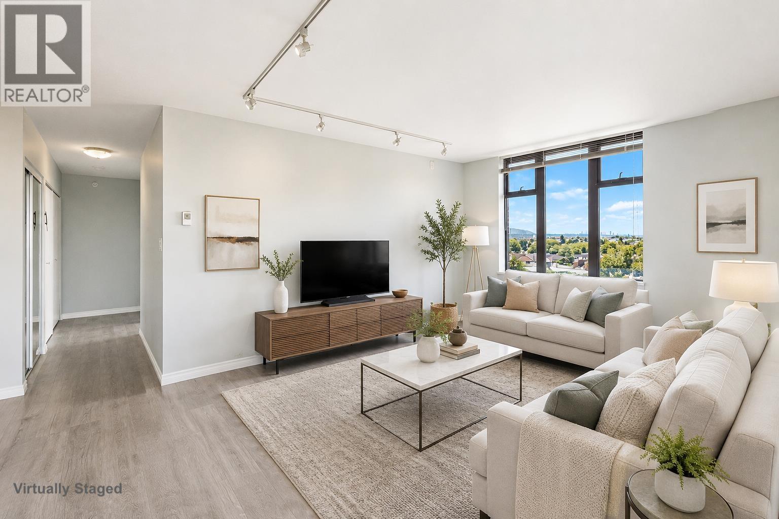 1001 5933 COONEY ROAD