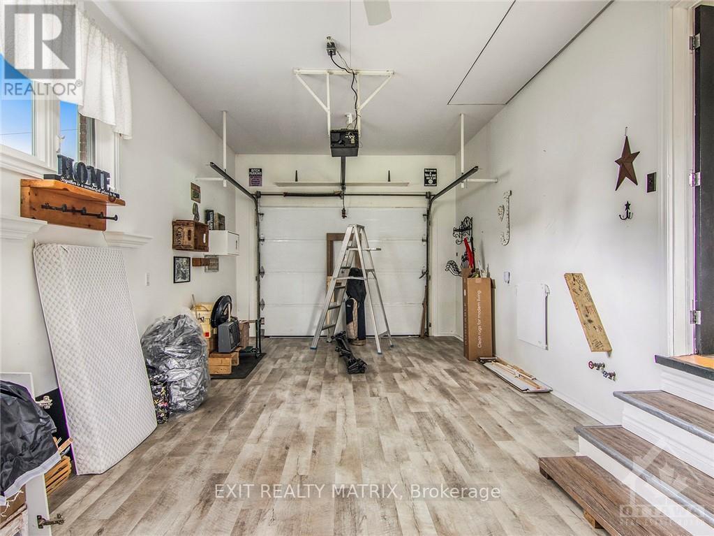 954 Notre Dame Street, Russell, Ontario  K0A 1W0 - Photo 11 - X13572774