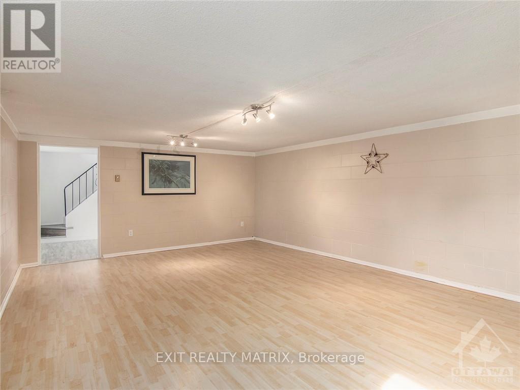 954 Notre Dame Street, Russell, Ontario  K0A 1W0 - Photo 18 - X13572774
