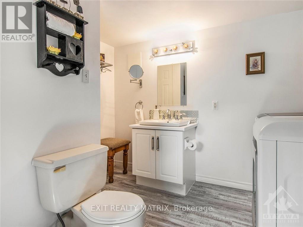 954 Notre Dame Street, Russell, Ontario  K0A 1W0 - Photo 19 - X13572774