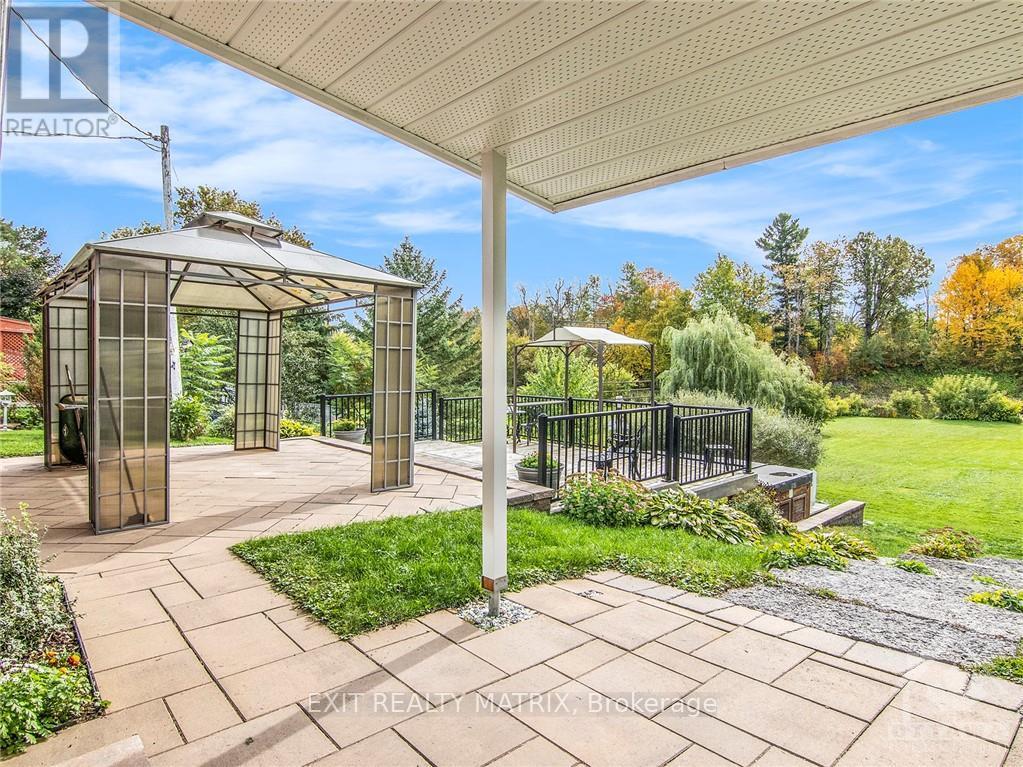 954 Notre Dame Street, Russell, Ontario  K0A 1W0 - Photo 21 - X13572774