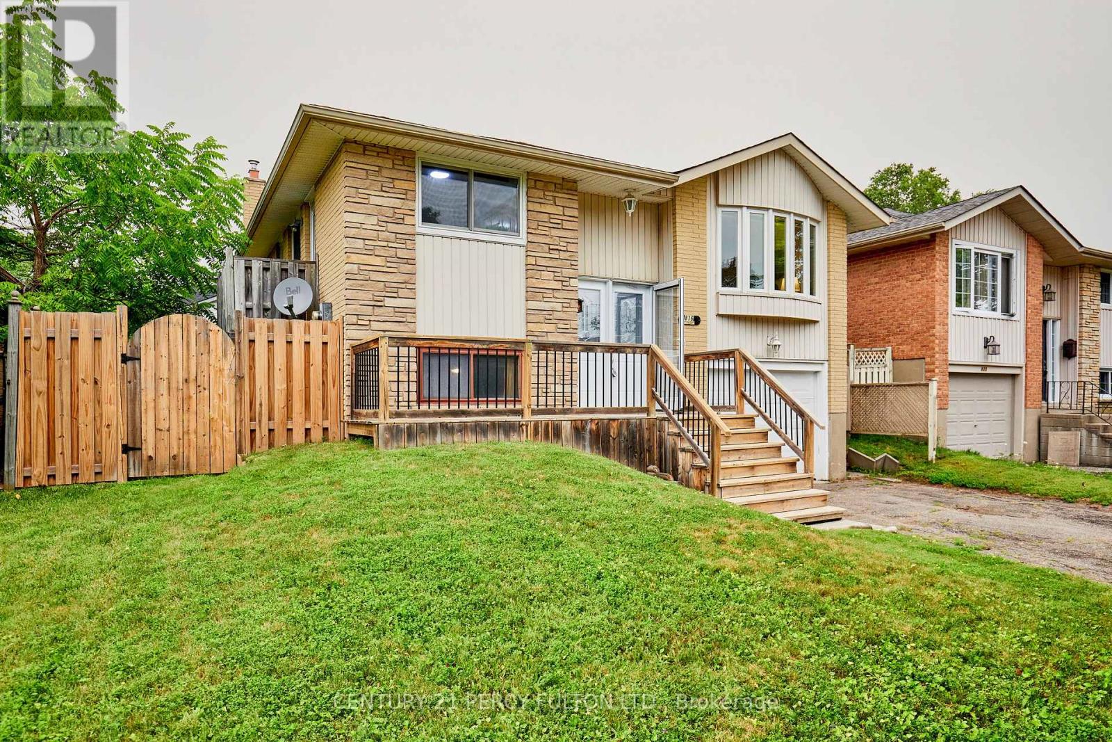816 Carnaby Crescent, Oshawa, Ontario  L1G 2Y8 - Photo 2 - E13572854