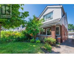 138 WOODMOUNT AVENUE, Toronto, Ontario