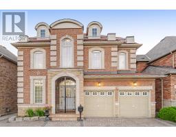 84 FRED YOUNG DRIVE, Toronto, Ontario