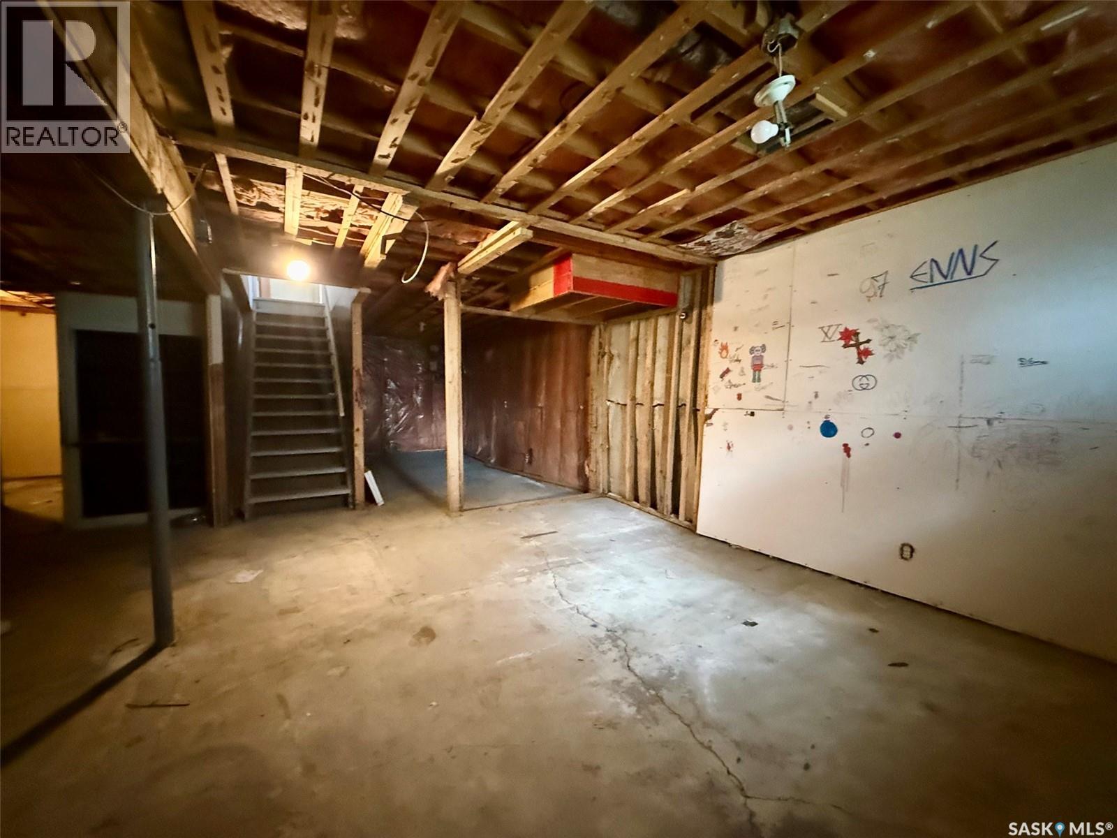 90 Turner Crescent, Regina, Saskatchewan  S4N 4P6 - Photo 13 - SK042549