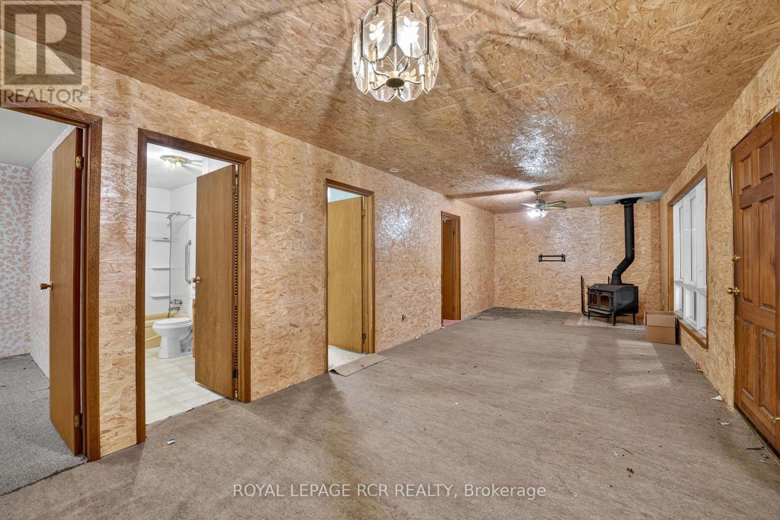 1101 Peter Road, Bracebridge, Ontario  P1L 1X3 - Photo 10 - X13572666