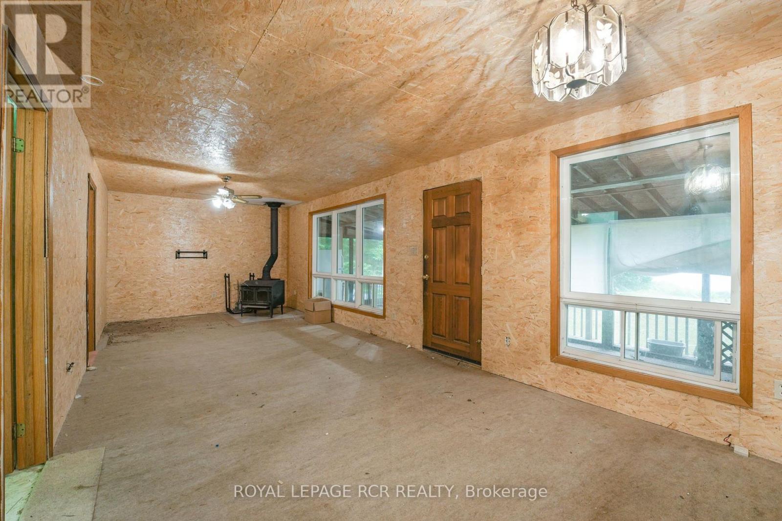 1101 Peter Road, Bracebridge, Ontario  P1L 1X3 - Photo 11 - X13572666