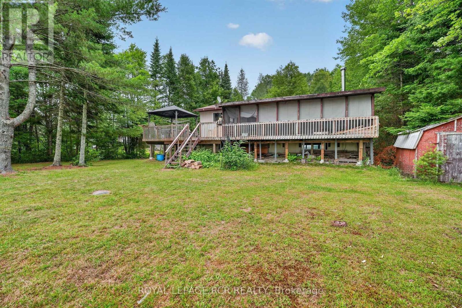 1101 Peter Road, Bracebridge, Ontario  P1L 1X3 - Photo 2 - X13572666