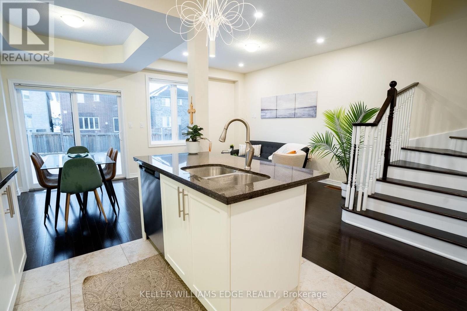 44 Medici Lane, Hamilton, Ontario  L9B 0G9 - Photo 11 - X13572830