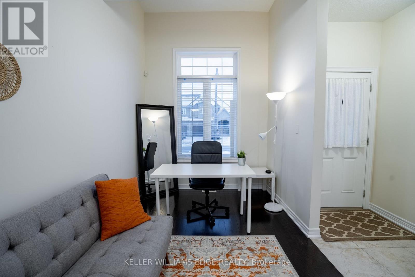 44 Medici Lane, Hamilton, Ontario  L9B 0G9 - Photo 2 - X13572830