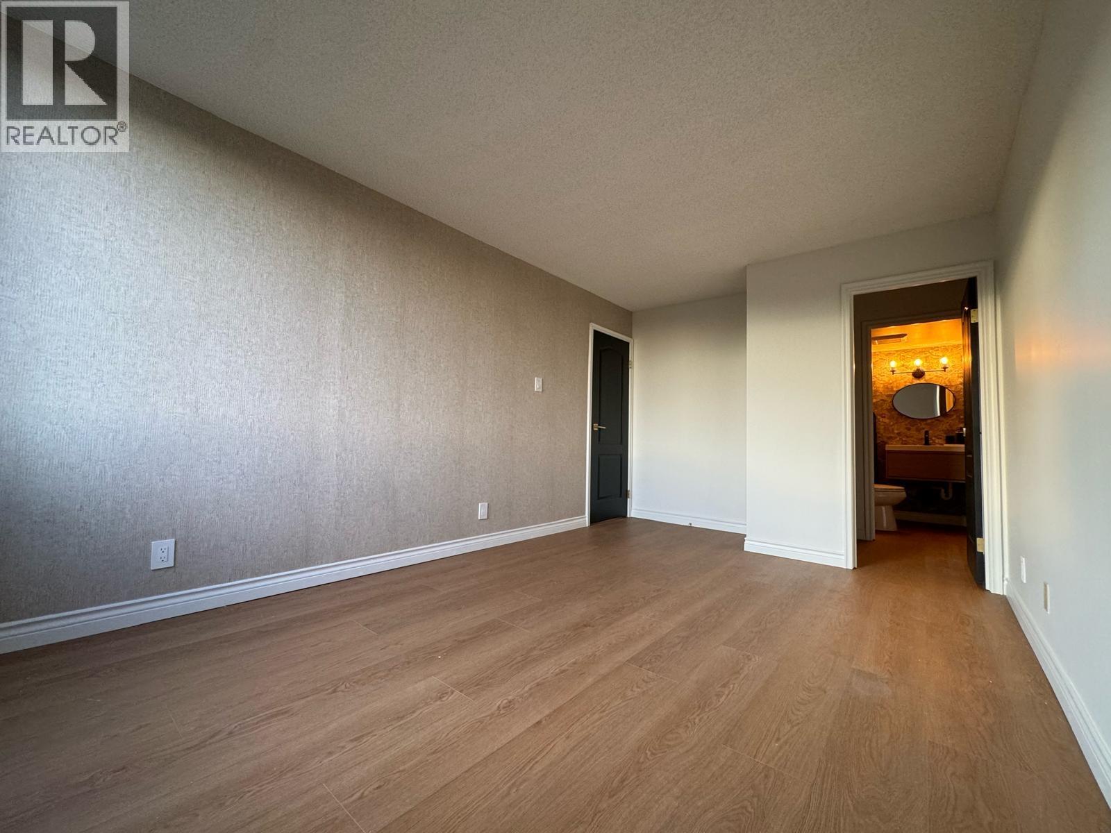 1602 2016 Fullerton Avenue, North Vancouver, British Columbia  V7P 3E6 - Photo 11 - R3143136