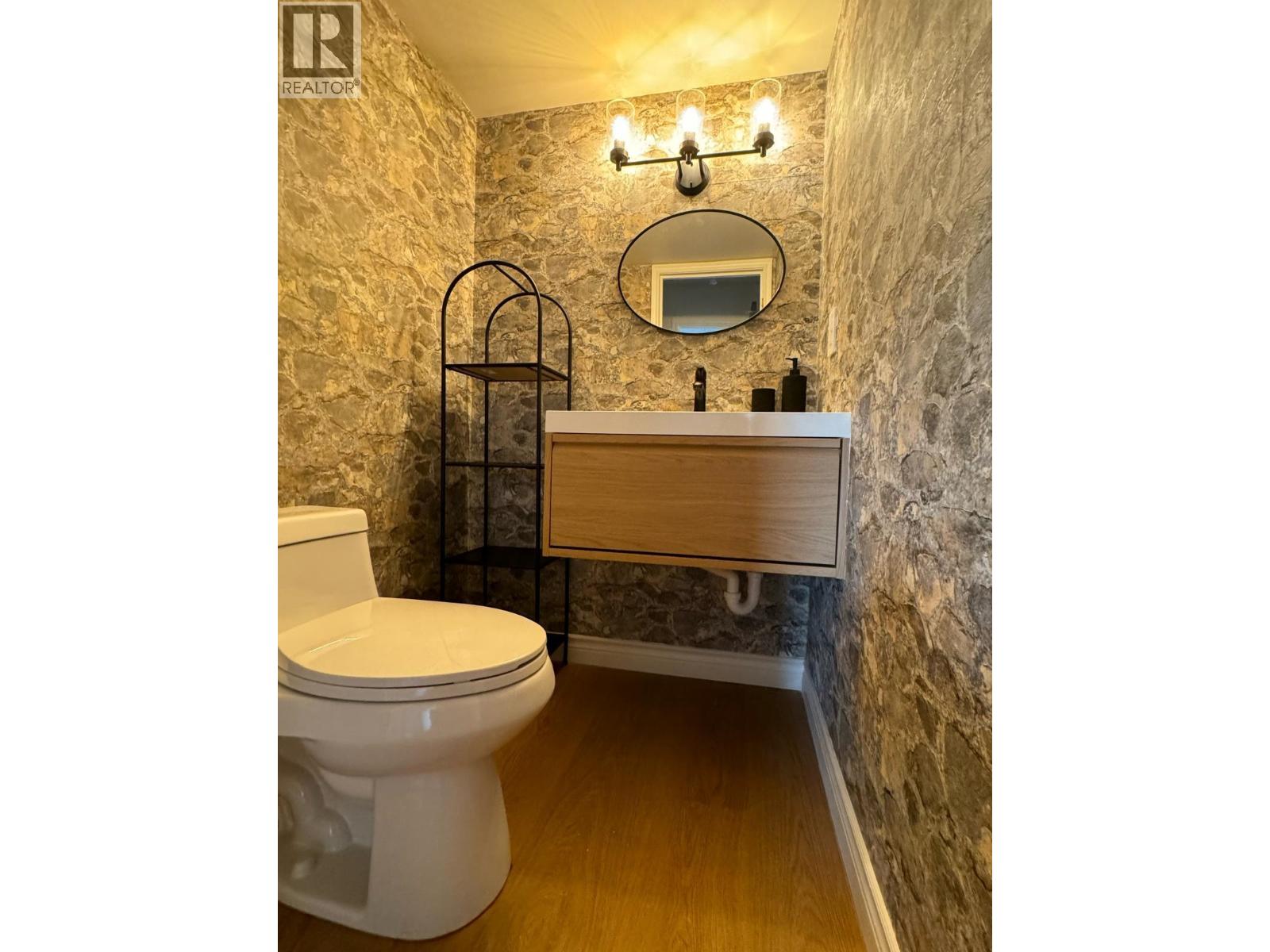 1602 2016 Fullerton Avenue, North Vancouver, British Columbia  V7P 3E6 - Photo 13 - R3143136