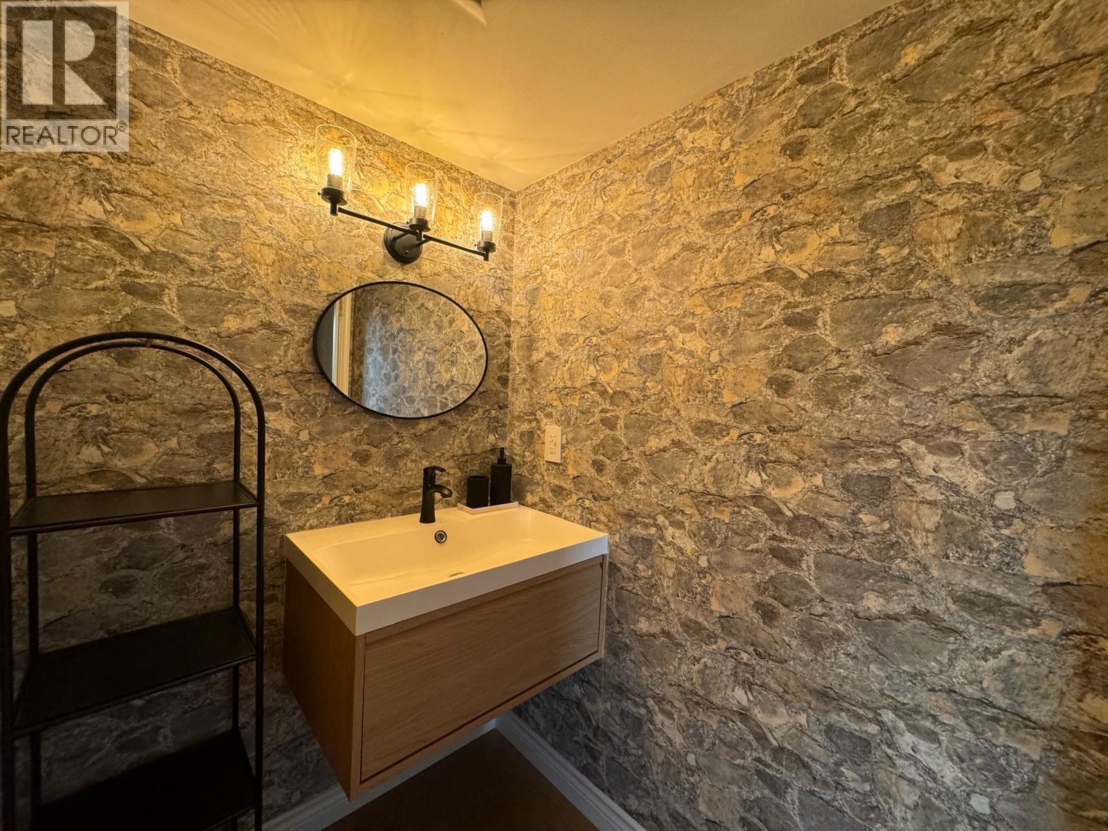 1602 2016 Fullerton Avenue, North Vancouver, British Columbia  V7P 3E6 - Photo 12 - R3143136