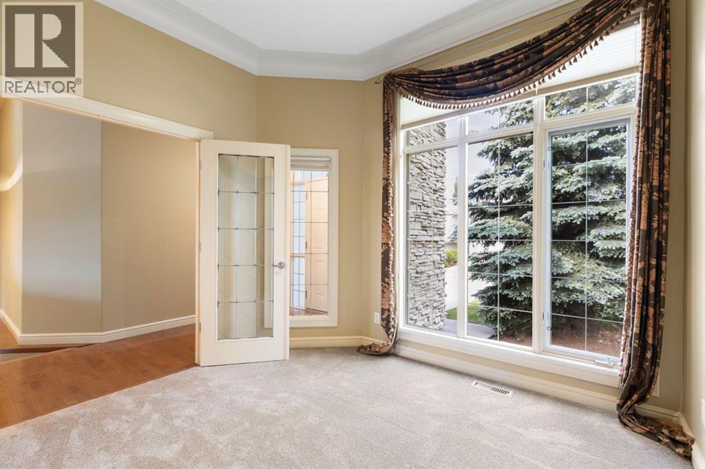 131 Gleneagles Terrace, Cochrane, Alberta  T4C 1W6 - Photo 4 - A2327909