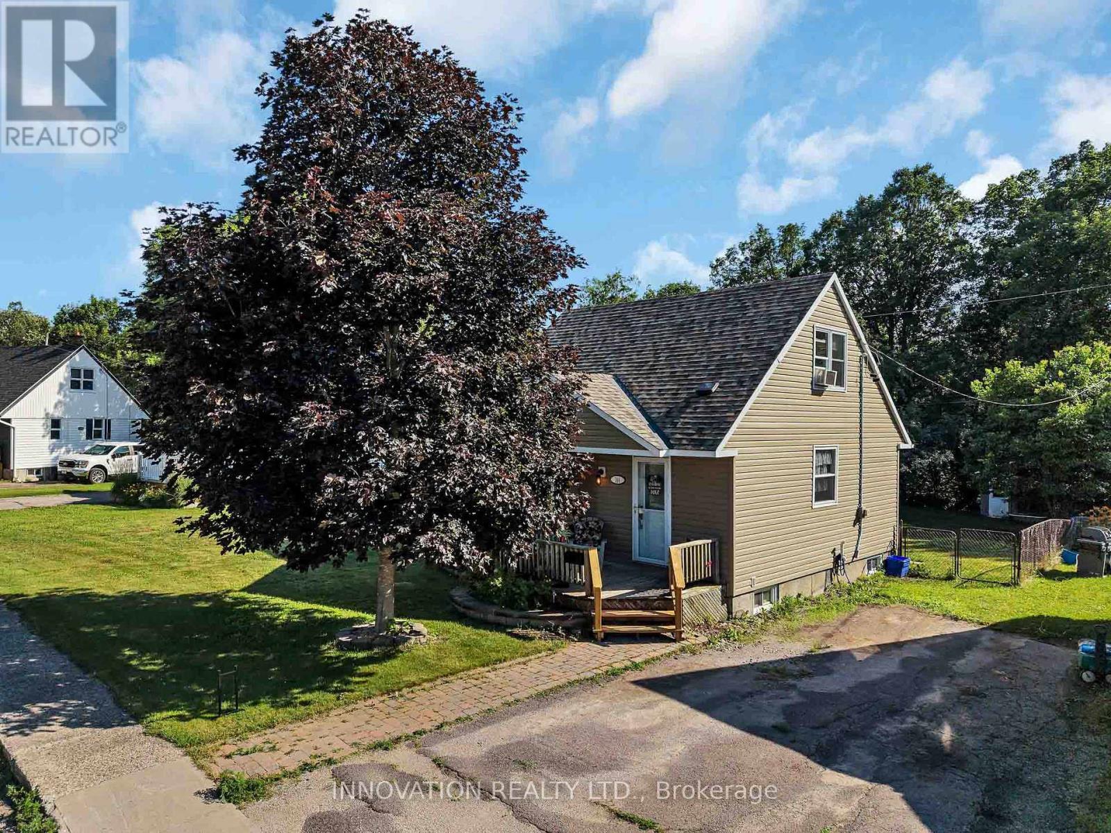 144 FRANCIS STREET, Renfrew