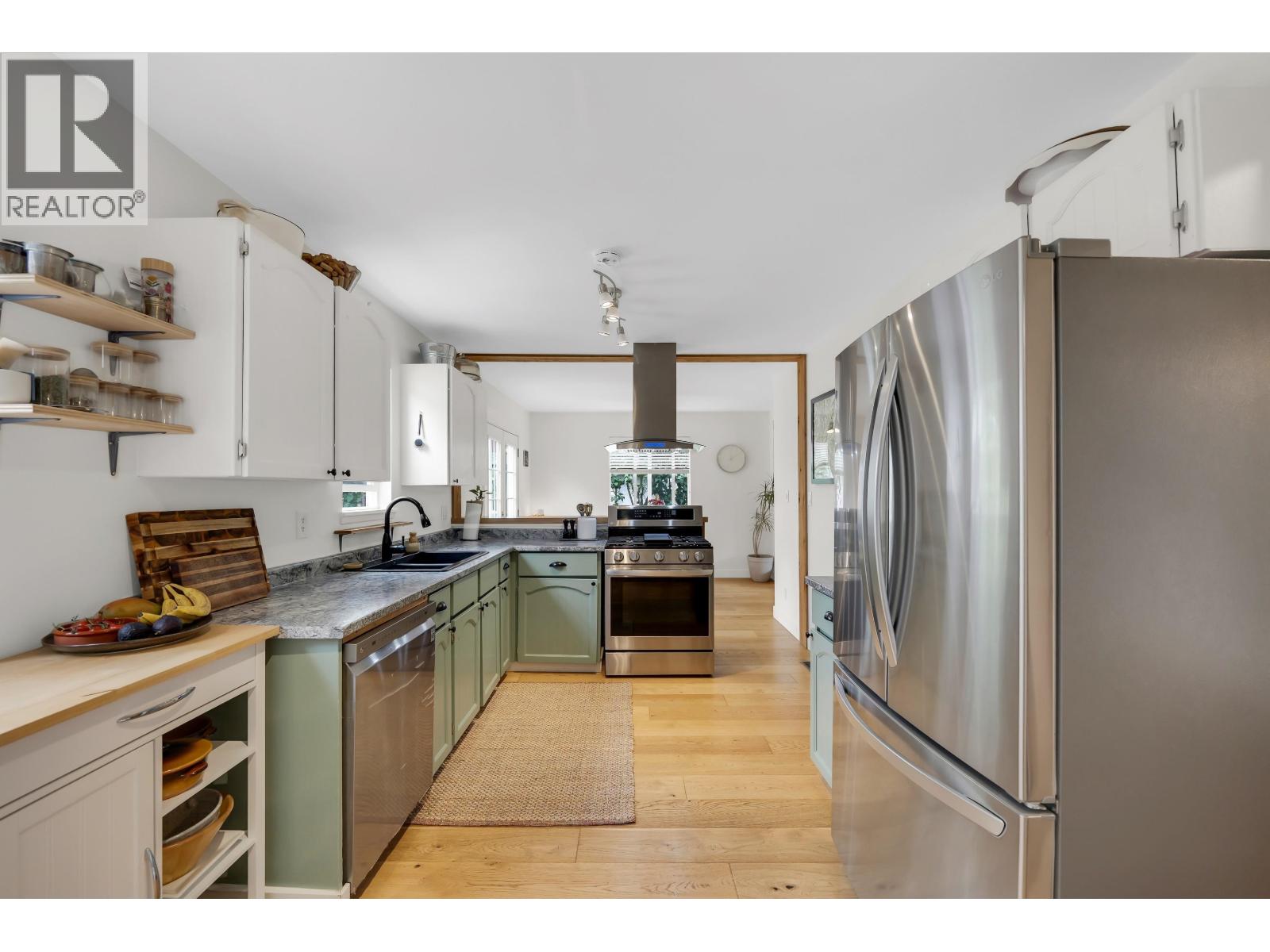 41318 Kingswood Road, Squamish, British Columbia  V0N 1T0 - Photo 7 - R3147080