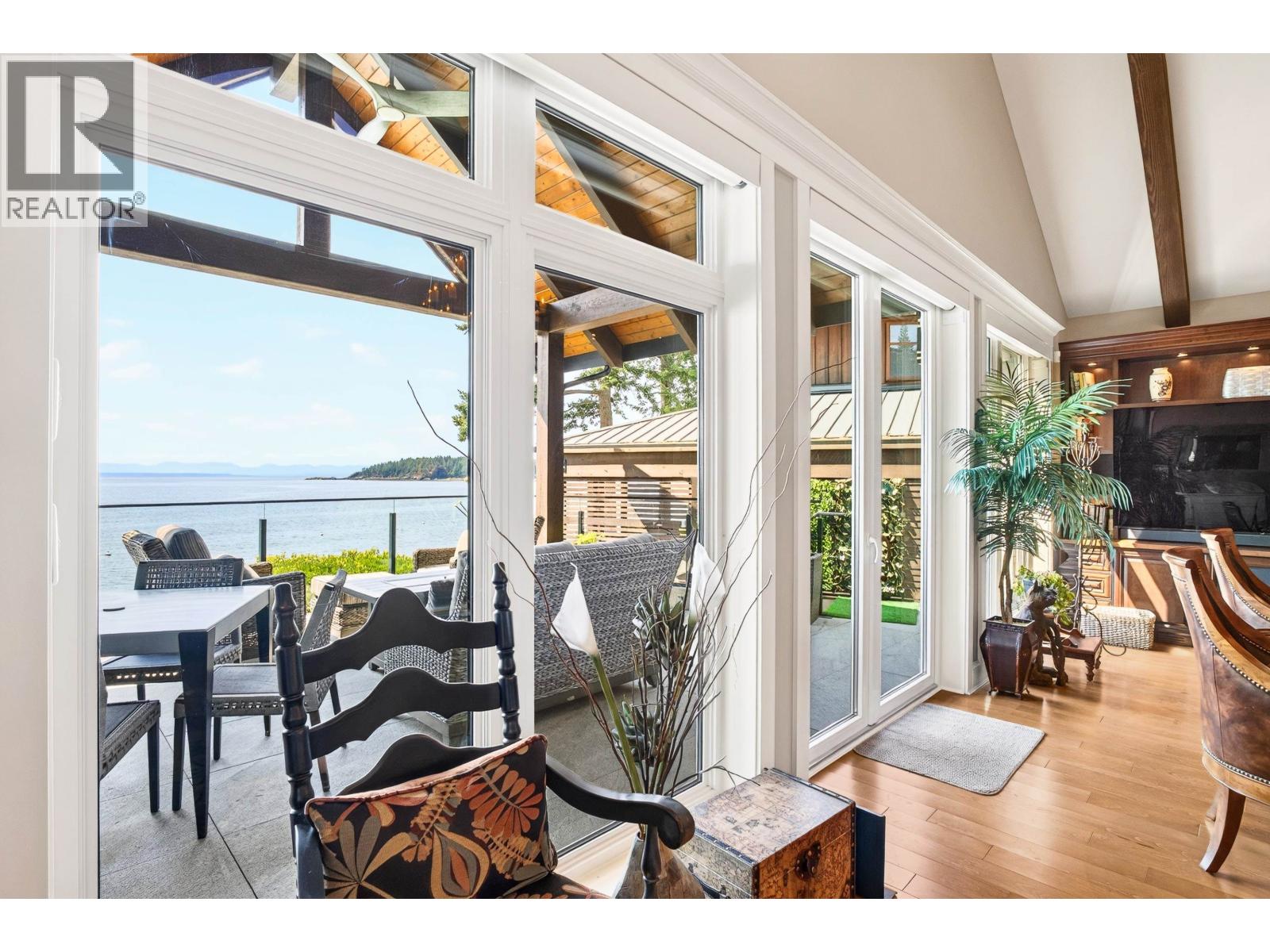 6001 Silverstone Lane, Sechelt, British Columbia  V7Z 0T8 - Photo 14 - R3147083