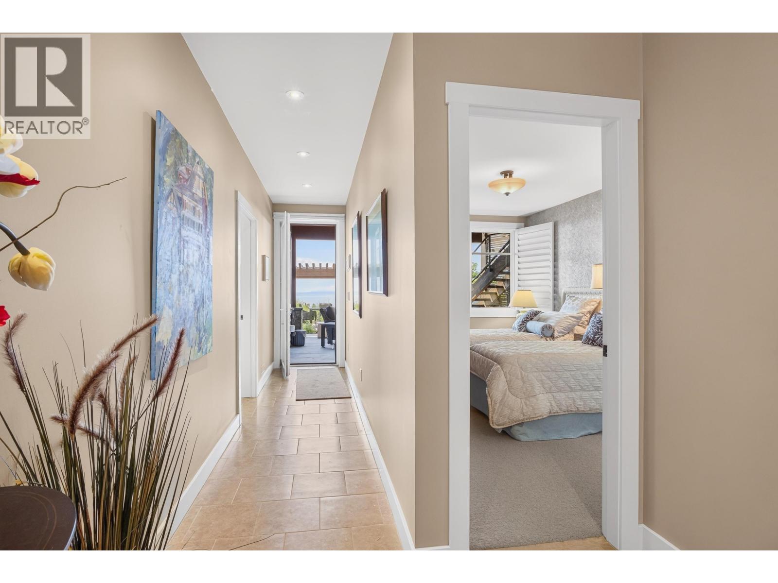 6001 Silverstone Lane, Sechelt, British Columbia  V7Z 0T8 - Photo 32 - R3147083