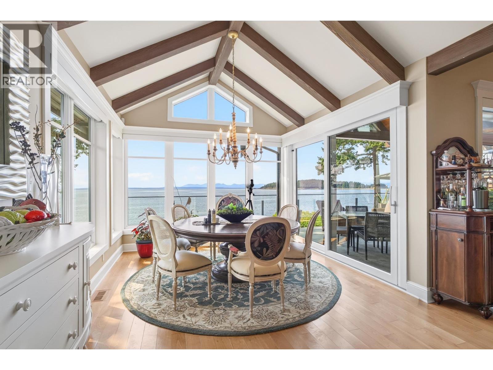 6001 Silverstone Lane, Sechelt, British Columbia  V7Z 0T8 - Photo 8 - R3147083