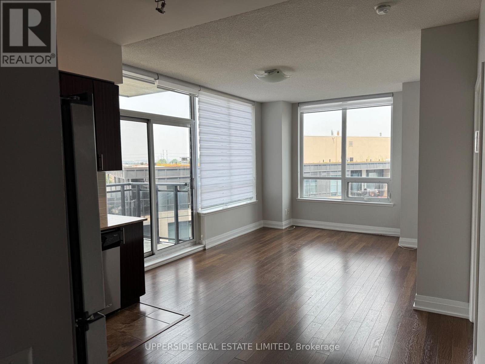 512 - 85 North Park Road, Vaughan, Ontario  L4J 9G1 - Photo 1 - N13436440