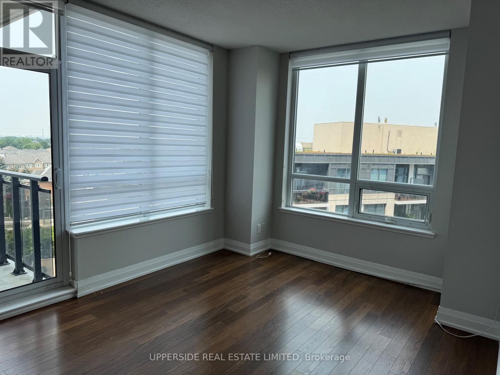 512 - 85 North Park Road, Vaughan, Ontario  L4J 9G1 - Photo 3 - N13436440