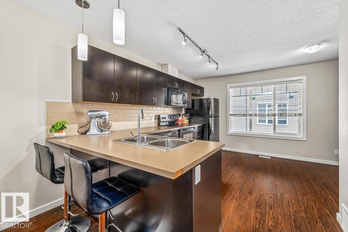 #40 9515 160 Av NW, Edmonton, Alberta  T5Z 0M4 - Photo 5 - E4499191