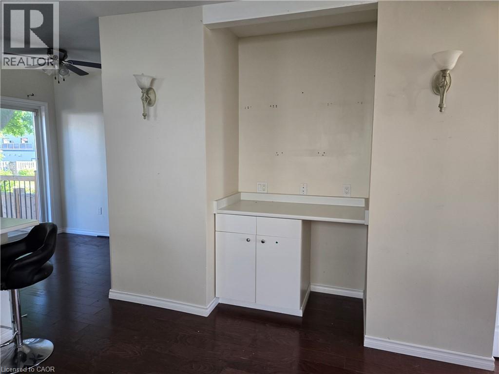 4249 Elgin Street, Niagara Falls, Ontario  L2E 2X7 - Photo 7 - 40846186