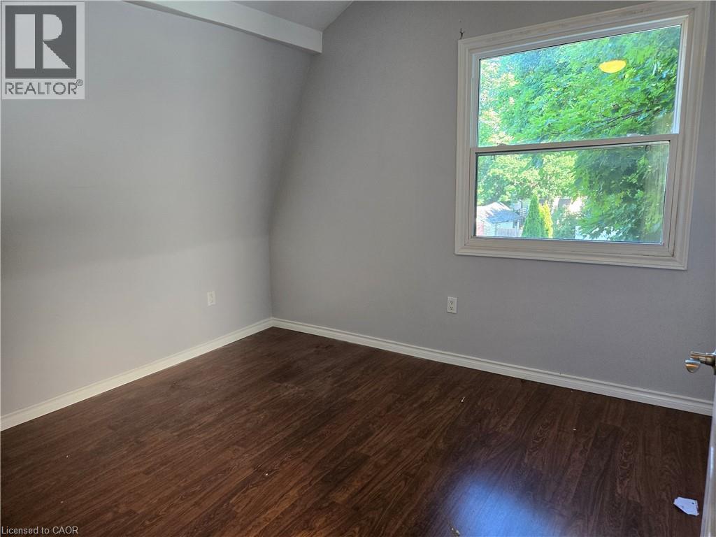4249 Elgin Street, Niagara Falls, Ontario  L2E 2X7 - Photo 9 - 40846186