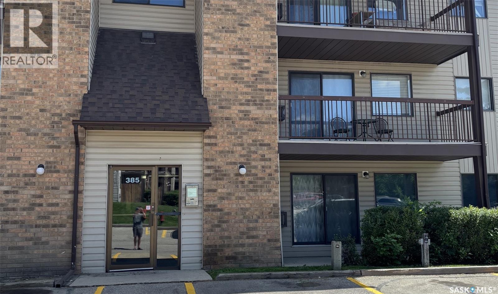 202 - 385 Kingsmere Boulevard, Saskatoon, Saskatchewan  S7J 4J6 - Photo 3 - SK042807
